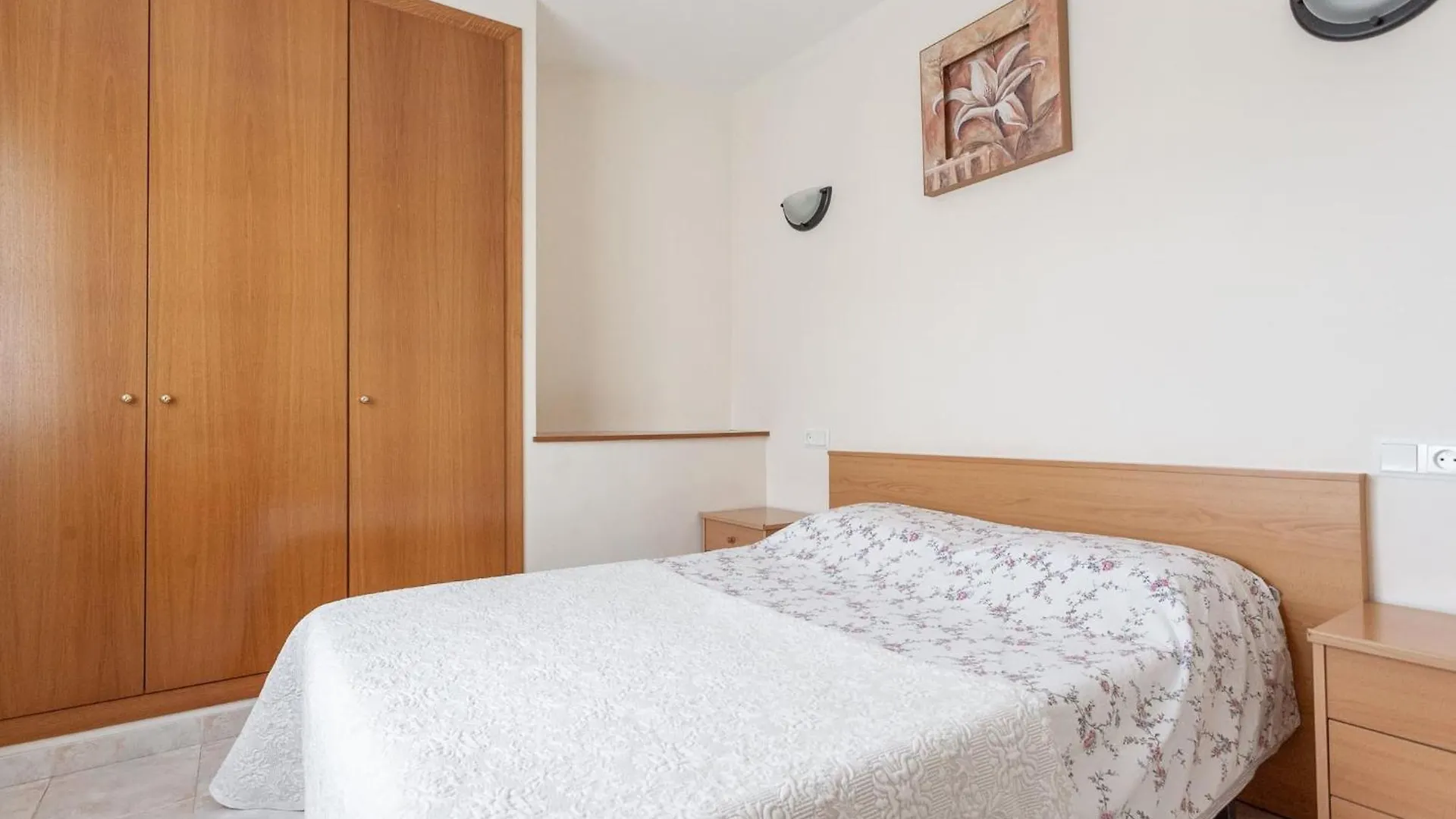 Apartamento Passeig Del Mar L' Escala 0*,  España